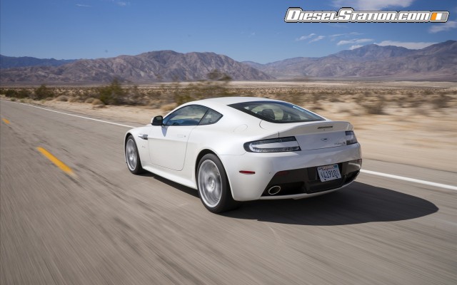 Aston Martin V12 Vantage S 2014 Widescreen Picture #194 Aston Martin V12 Vantage S 2014 Widescreen Picture #194